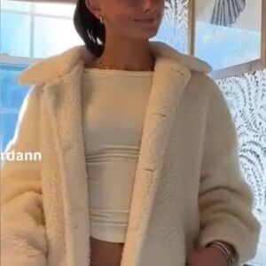 Cider white  Sherpa Jacket XS - small spot - see video for fit